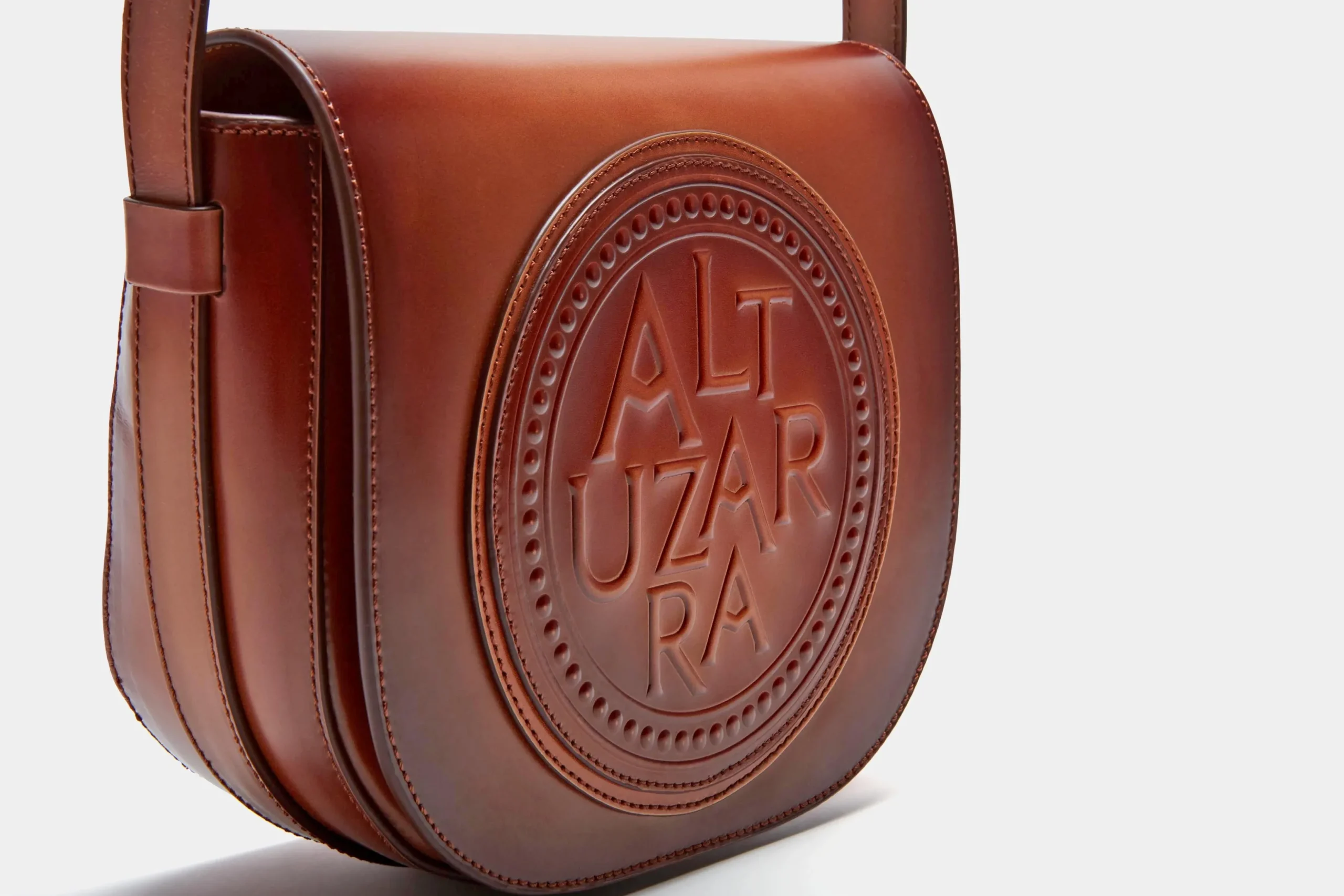 'Medallion' Saddle Bag