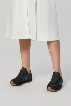 'Renaissance' Sneaker